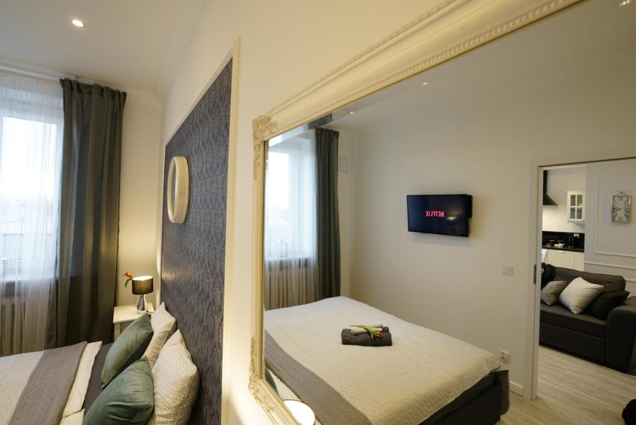 Small Residence - Apartamenty Sienkiewicza Kielce Ngoại thất bức ảnh